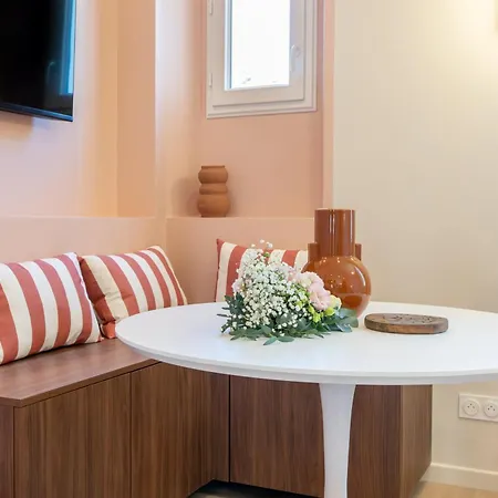 Le Bonheur - 5Mins Palais Des Festivals Канны