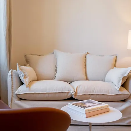 Le Bonheur - 5Mins Palais Des Festivals