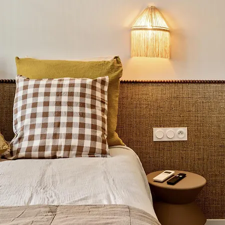 Le Bonheur - 5Mins Palais Des Festivals Cannes